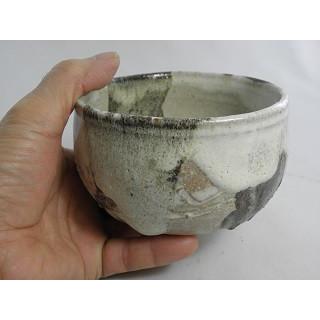ich-2 わら白 抹茶茶碗 文部大臣奨励賞受賞作家 荒川明作 木箱付きの画像