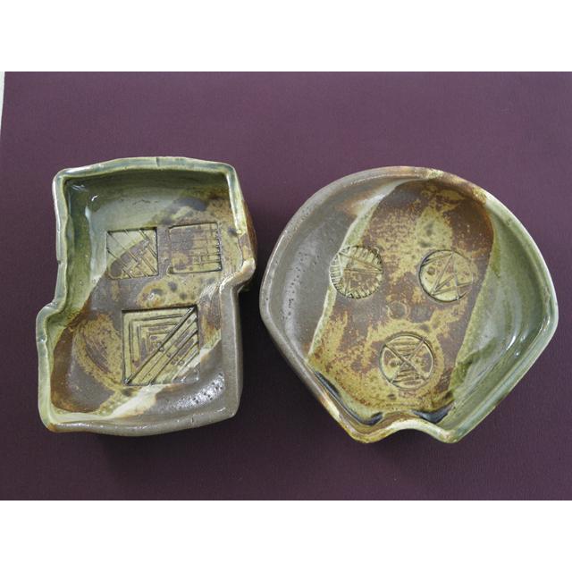 mkoha-7 鳴海織部小鉢2ヶ 文部大臣奨励賞受賞作家 荒川明作 紙箱付の画像