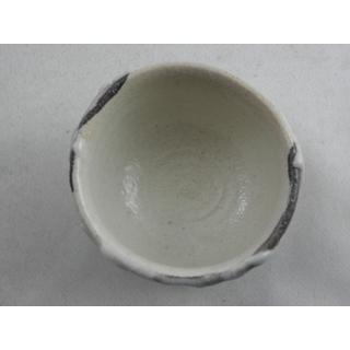 ngu-10　 志野焼　ぐいのみ 　薪窯焼成　文部大臣奨励賞受賞作家　荒川明作_3