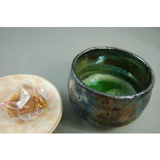 rti-21  虹彩楽 抹茶茶碗 文部大臣奨励賞受賞作家 荒川明作 木箱付きの画像