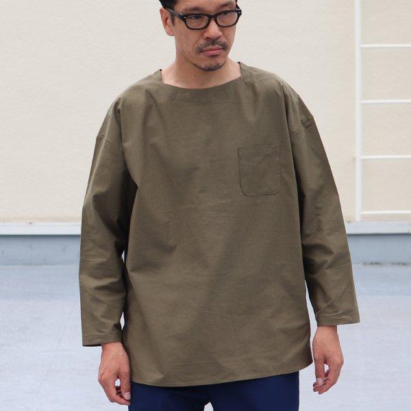 オーディエンス Audience ボートネックプルオーバーポケ付き9分袖シャツ コットンクロス地 日本製 メンズ |  | 02