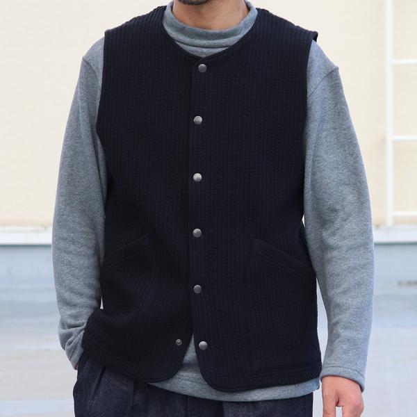 オーディエンス Audience コットンキルト ノーカラースナップベスト 尾州 日本製 AUD7331 | Audience | 01