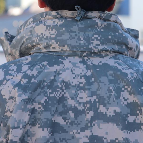 ゴアテックスパーカー 米軍 US ARMY ECWCS GORE-TEX PARKA GEN2 ゴアテックスパーカー 米軍 US ARMY ECWCS GORE-TEX PARKA GEN2