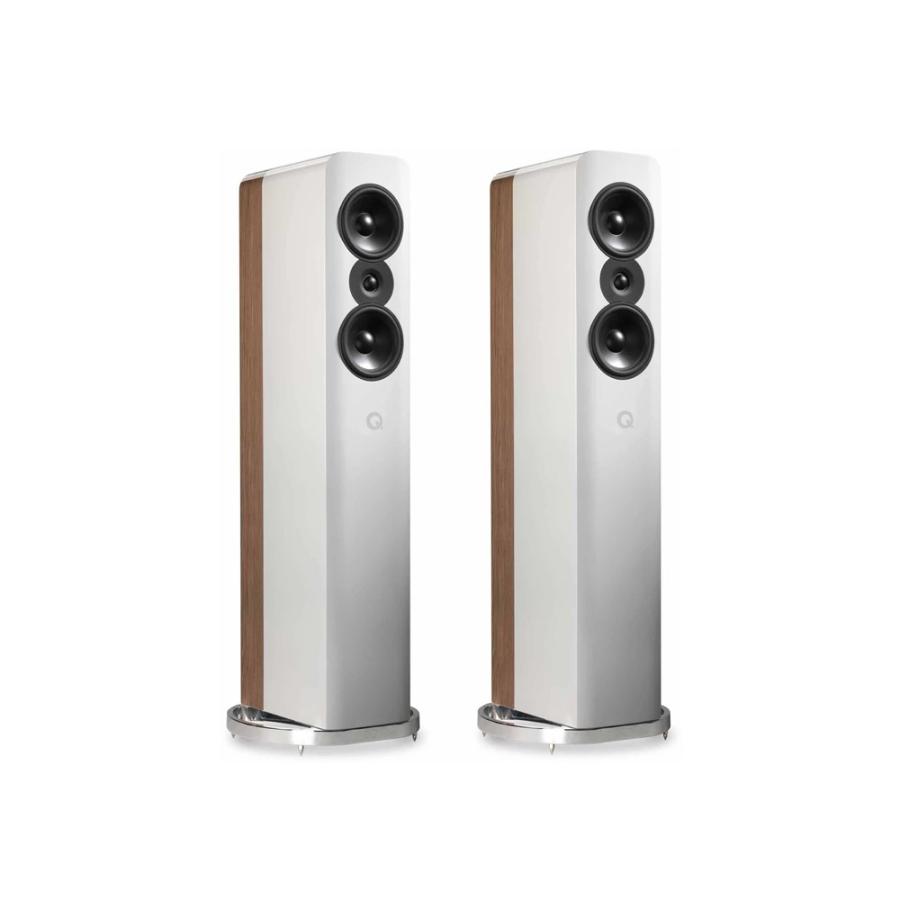 Q Acoustics - Concept 500/グロスホワイト&ライトオーク（ペア/トールボーイスピーカー） Q Acoustic Concept 500 Floorstanding Speakers (Pair)