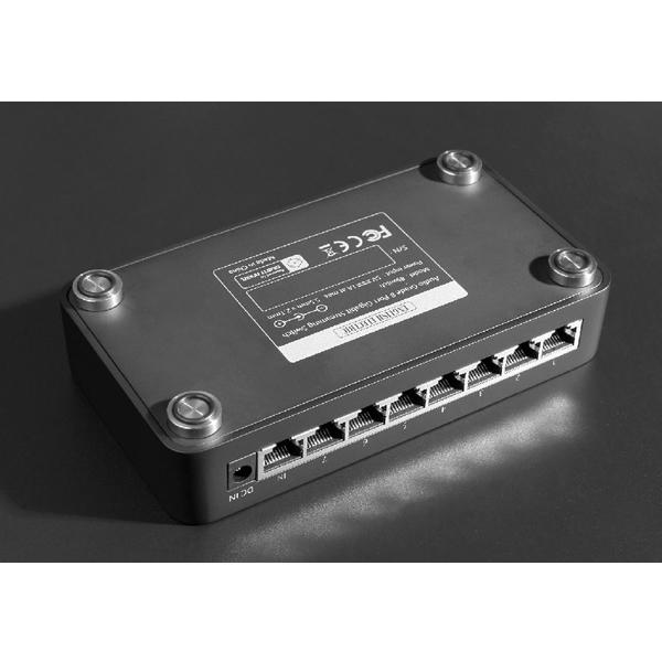 English Electric　EE-8SWITCH　100/1000Base-T対応オーディオ専用HUB　CHORD COMPANY |  | 02