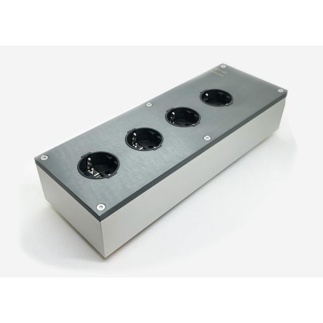 AcousticRevive　RTP-4EU Final（※海外用の製品です。）　電源BOX　アコースティックリバイブ　RTP4EUFINAL | 