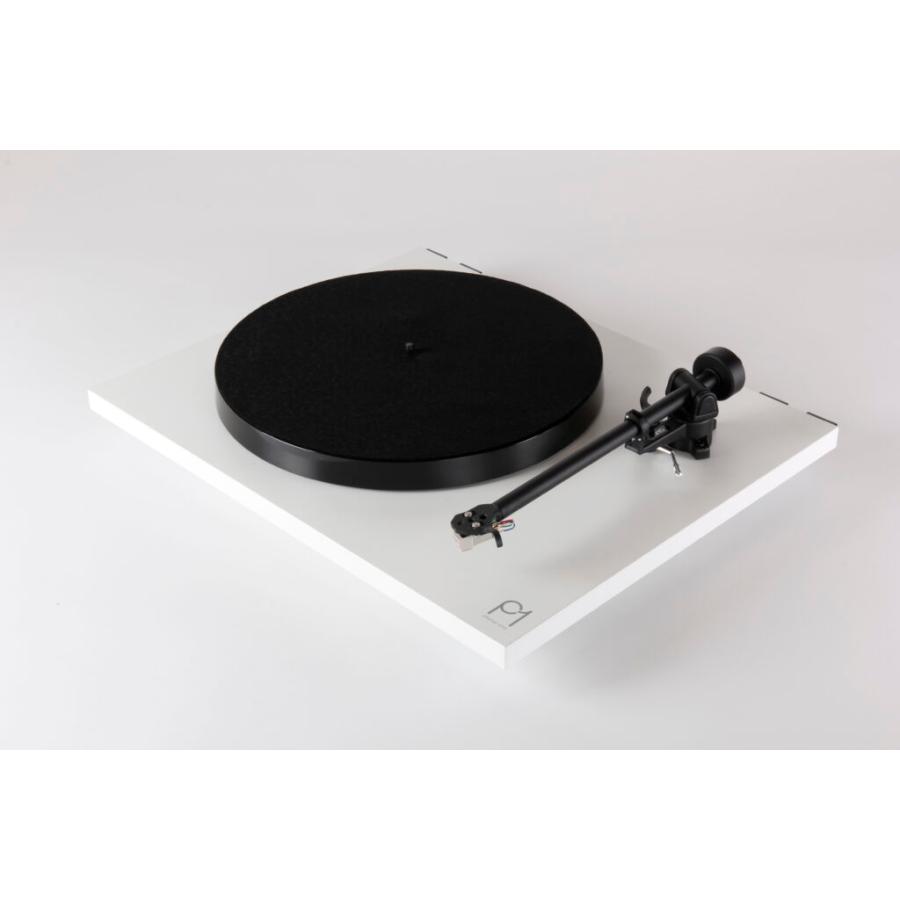 レガ アナログプレーヤー rega Planar1 mk2 50Hz White これ売れてい 