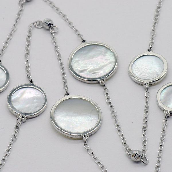 【新品】ウノアエレK18白蝶ペンダント UNOAERRE ウノアエレ UNOAERRE K18ホワイトゴールド//白蝶貝