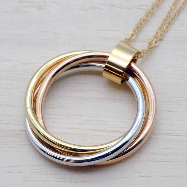 UNOAERRE（ウノアエレ） ウノアエレ【UNOAERRE】K18スリーカラー