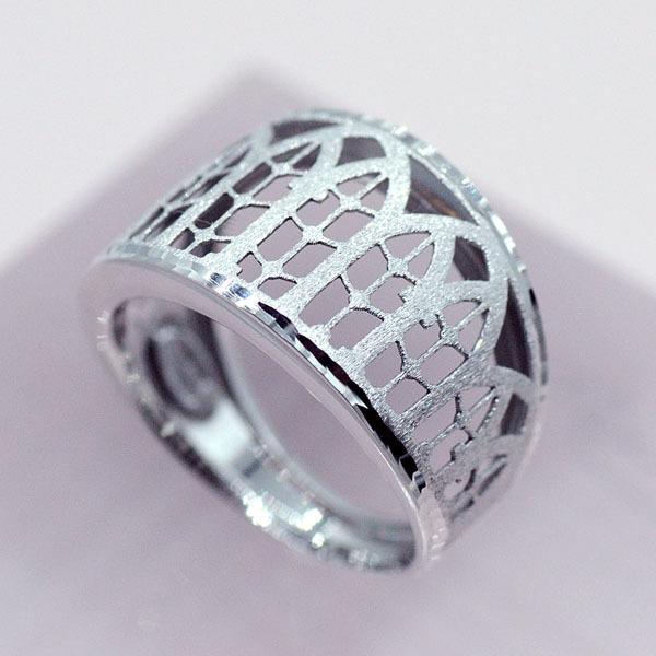 B091603) K18 YG ピアス UNOAERRE ウノアエレ B091603) K18 YG ピアス