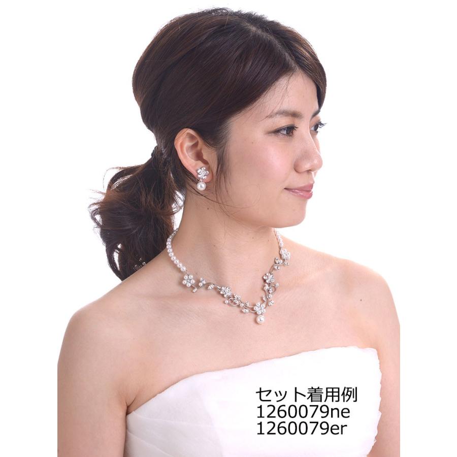 aurora フラワーネックレス 日本製 スワロフスキー使用 花嫁
