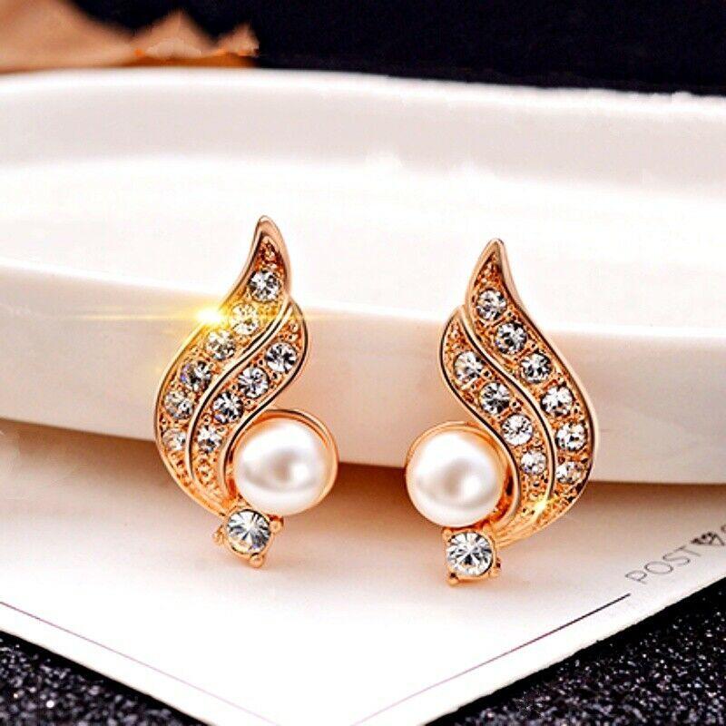 イヤリング レディース スワロフスキー フェザー パール クリップ ワンタッチ 簡単装着 綺麗 大人 可愛い シンプル プレゼント ギフト |  | 05