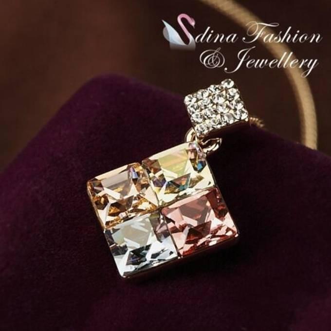 ネックレス レディース スワロフスキー スクエア カラフル 18Kゴールドメッキ シンプル 綺麗 キラキラ プレゼント ギフト |  | 03