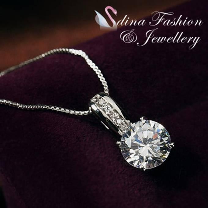 クーポンで10％OFF ネックレス レディース スワロフスキー ラウンドクリア 1.25ct 18Kホワイトゴールドメッキ シンプル 綺麗 プレゼント ギフト |  | 02
