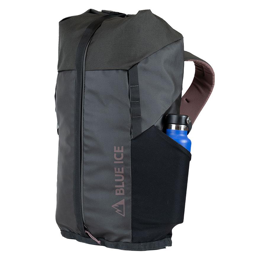 【ブルーアイス BLUEICE】ムーンライト 25L パイレーツブラック 楽天市場】【 BLUE ICE ブルーアイス ムーンライト 25L パイレーツ