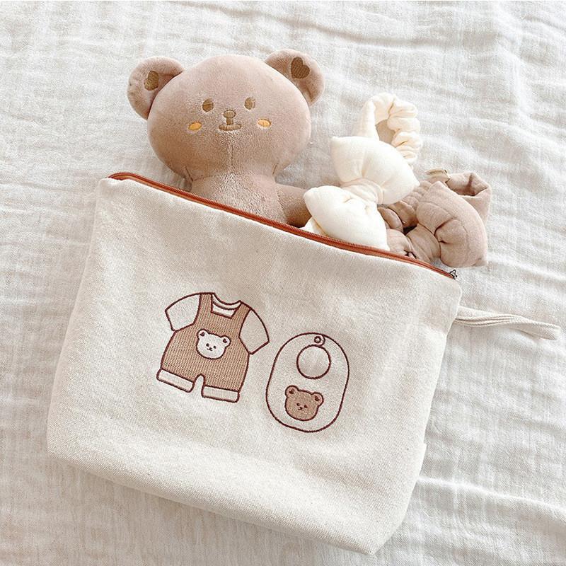 多用途 おむつポーチ 7点セット ベビー おむつバッグ かわいい 刺繍 くまさん ナチュラル オムツポーチ トラベルポーチ 出産祝い ポーチ 赤ちゃん :chuzakka0134:chuchubebe 通販 くまさんバッグ ベビー テディベア キルティング オムツケース 大容量