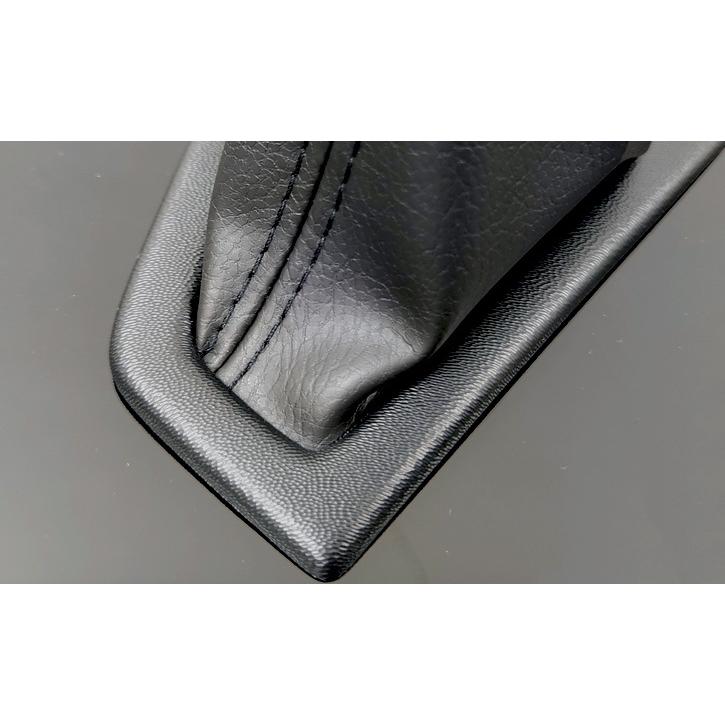 30 アルファード レザーシフトブーツ : オートアクセサリー