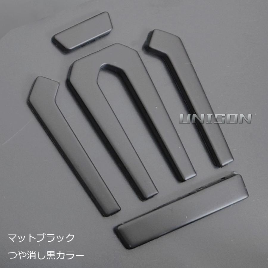 クラウンスポーツ マットブラックエンブレム 3点セット : オート