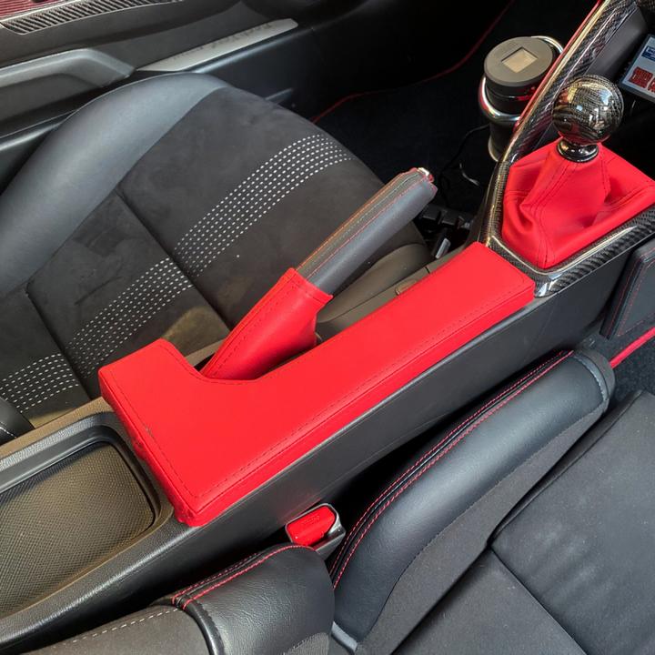 バックヤードスペシャル アームレスト / センター 「レッド/ブラック