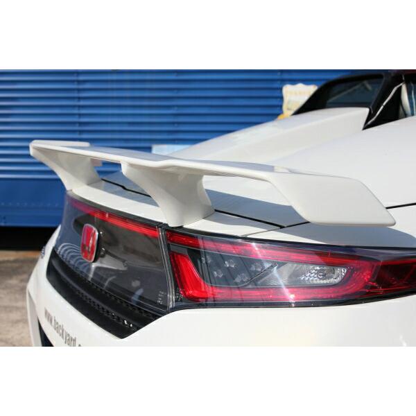 バックヤードスペシャル ハイマウントスペーサー FRP モールカラー