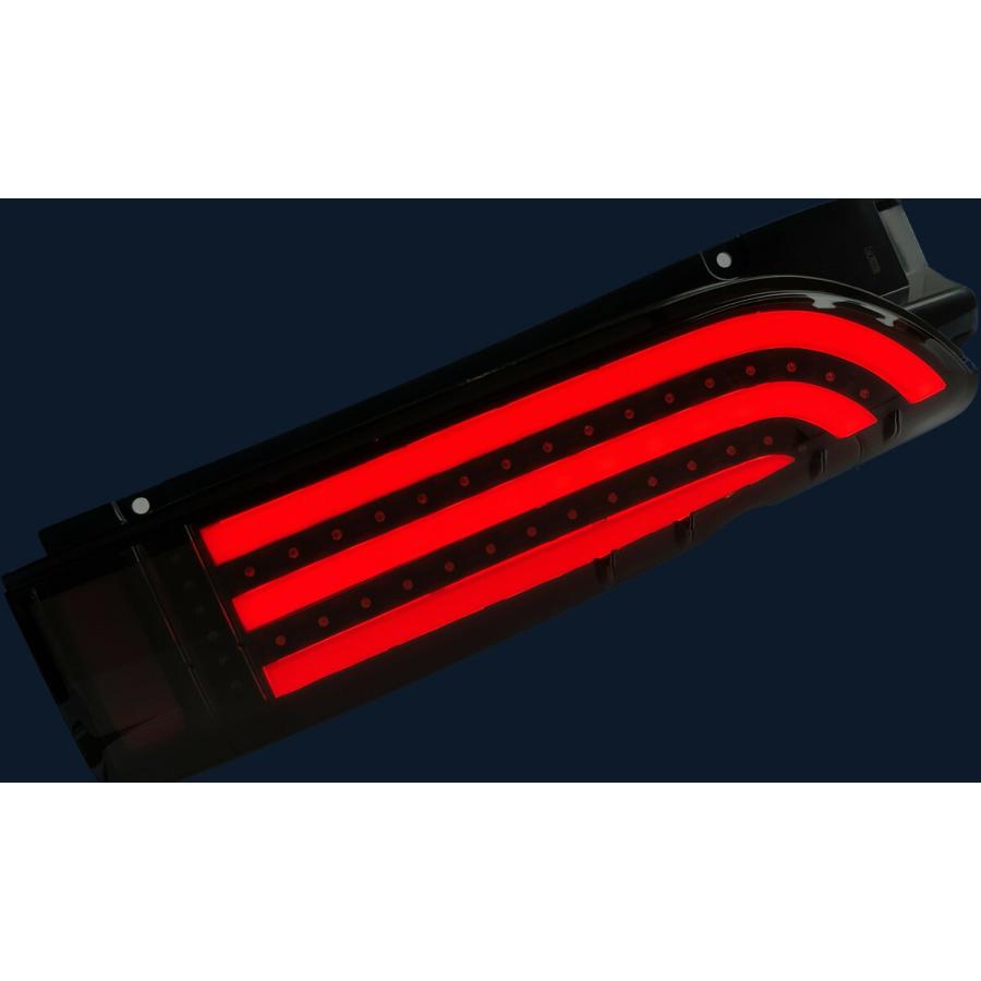 ハイエース　クリアワールド　スモークテールランプ クリアワールド チューブフルLEDテールランプ type2 流れる