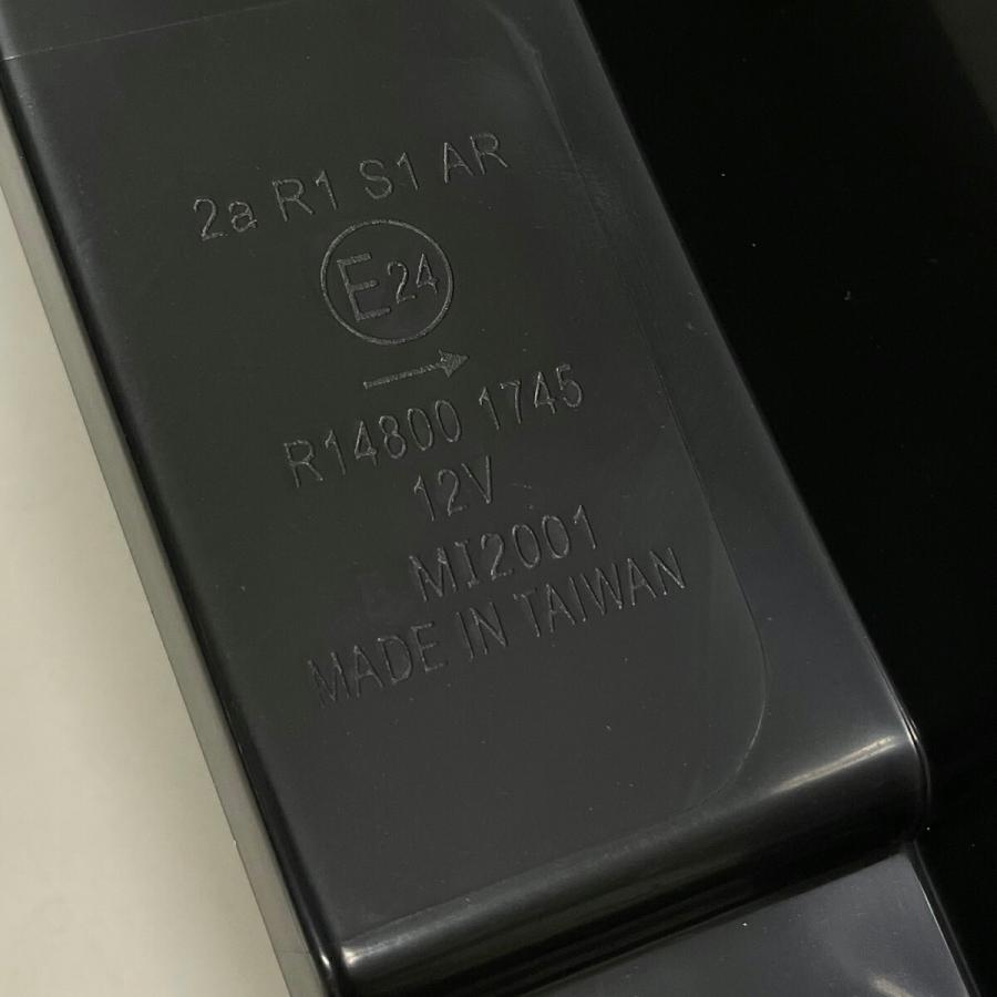 クリアワールド チューブフルLEDテールランプ レッドバー/クリアレンズ ルークス（BA1） B44A B45A B47A B48A 2020/03〜2025/10の画像