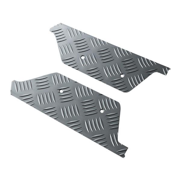 CRS フロントドアステップカバー ガンメタ ハイエース 標準仕様車 ESSEX（エセックス） CRS ESSEX アルミステップカバー フロント 左右2