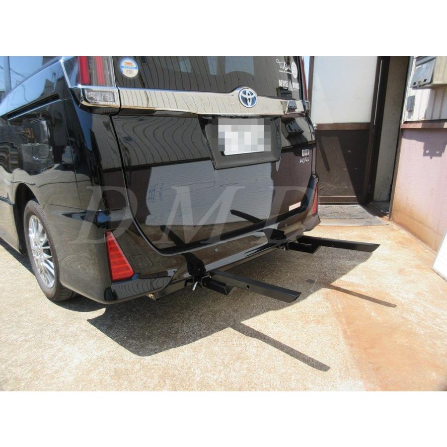 DMD ヒッチメンバー2本出し(背面キャリア) C級 ヴォクシー ZRR80G