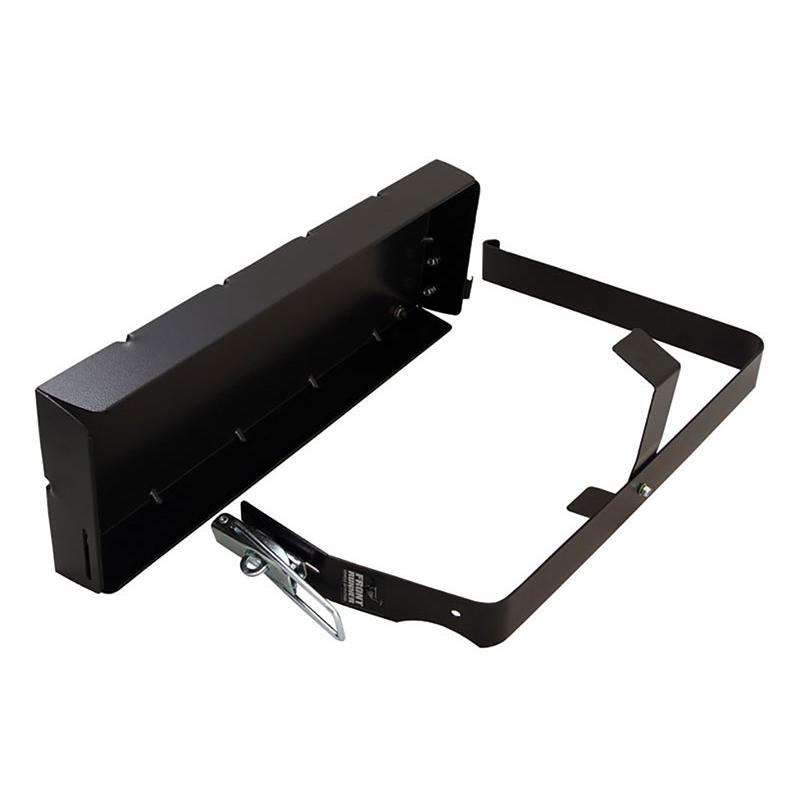 フロントランナー　42リットル　ジェリー缶 Amazon.co.jp: ジェリー缶ホルダー1個。 : 車＆バイク