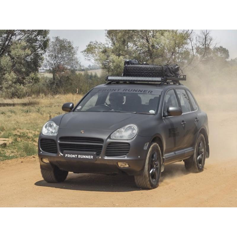 FRONT RUNNER フロントランナー カイエン用ルーフラック PORSCHE 