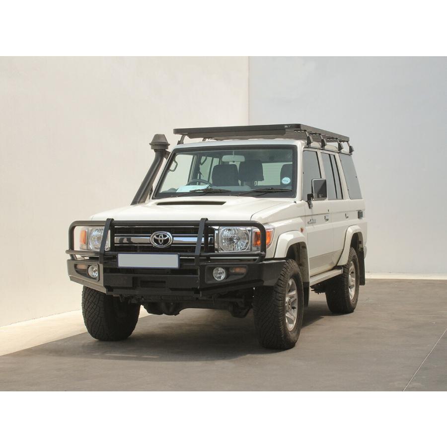 FRONT RUNNER フロントランナー ランドクルーザー70系用ルーフラック 1345mm x 1358mm TOYOTA ランドクルーザー 70系 沖縄・離島は要確認 |  | 02