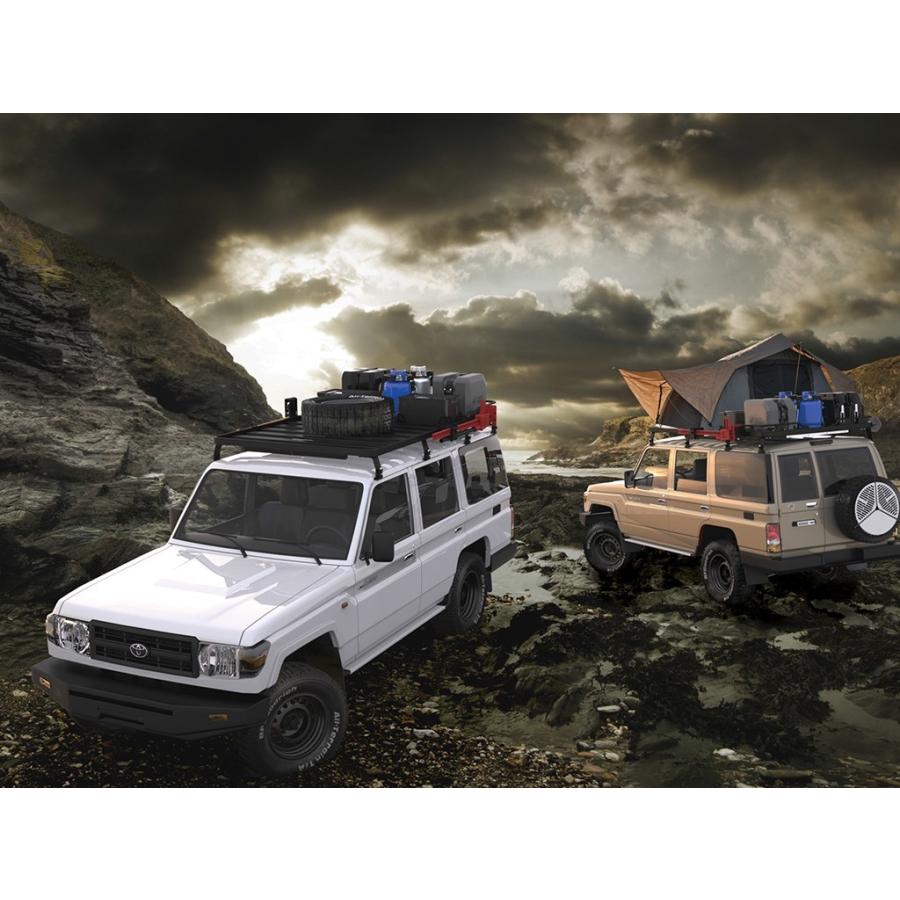 FRONT RUNNER フロントランナー ランドクルーザー70系用ルーフラック 1345mm x 1358mm TOYOTA ランドクルーザー 70系 沖縄・離島は要確認 |  | 03
