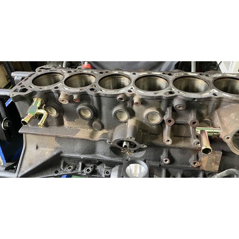 HPI RB26（R33/R34)リア側ウォーターパイプ 日産純正品番：14075-24U00