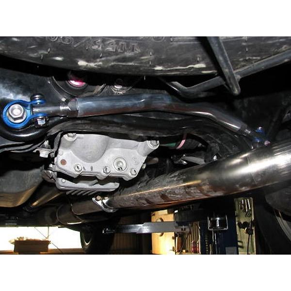 カワイ製作所 リヤロアアームバー デリカD:5 CV1W M/C前2019/01まで