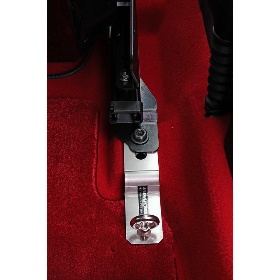 M&M ステンレス製4点式シートベルトハーネスブラケット ドア側