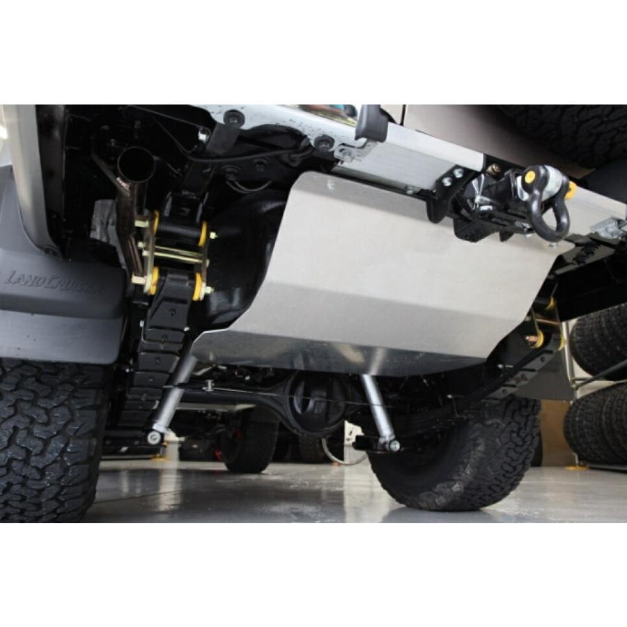 GR系 燃料タンクガード MOTORAGE モトレージ タンクガード GRJ76用 TOYOTA