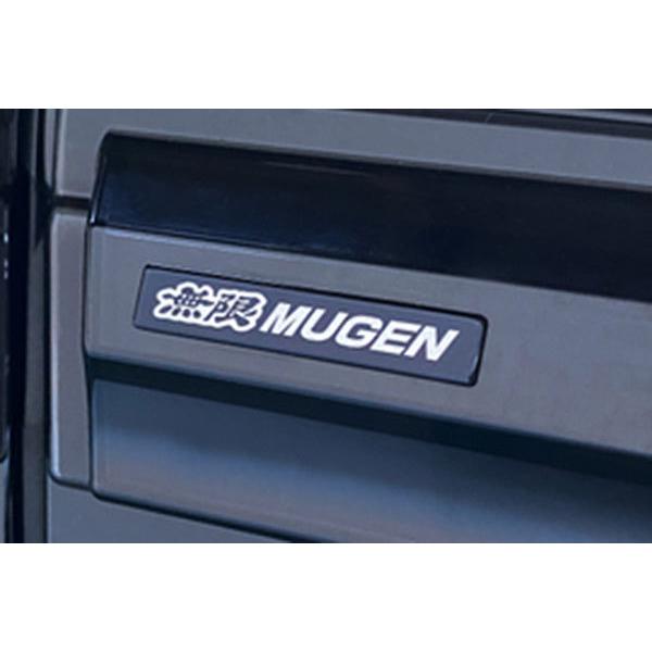 無限 MUGEN ベンチレーテッドバイザー 無限MUGENエンブレム付き