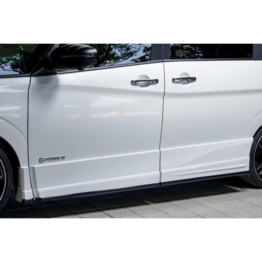 M'z SPEED サイドステップ ブリリアントホワイトパール (QAB) FRP