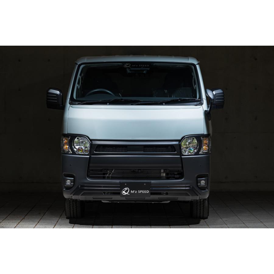 M'z SPEED ヘッドライトガーニッシュ つや消しブラック AES ハイエース