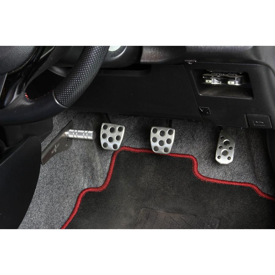 NEOPLOT フットレストバーNEO カローラアクシオ NZE161 MT
