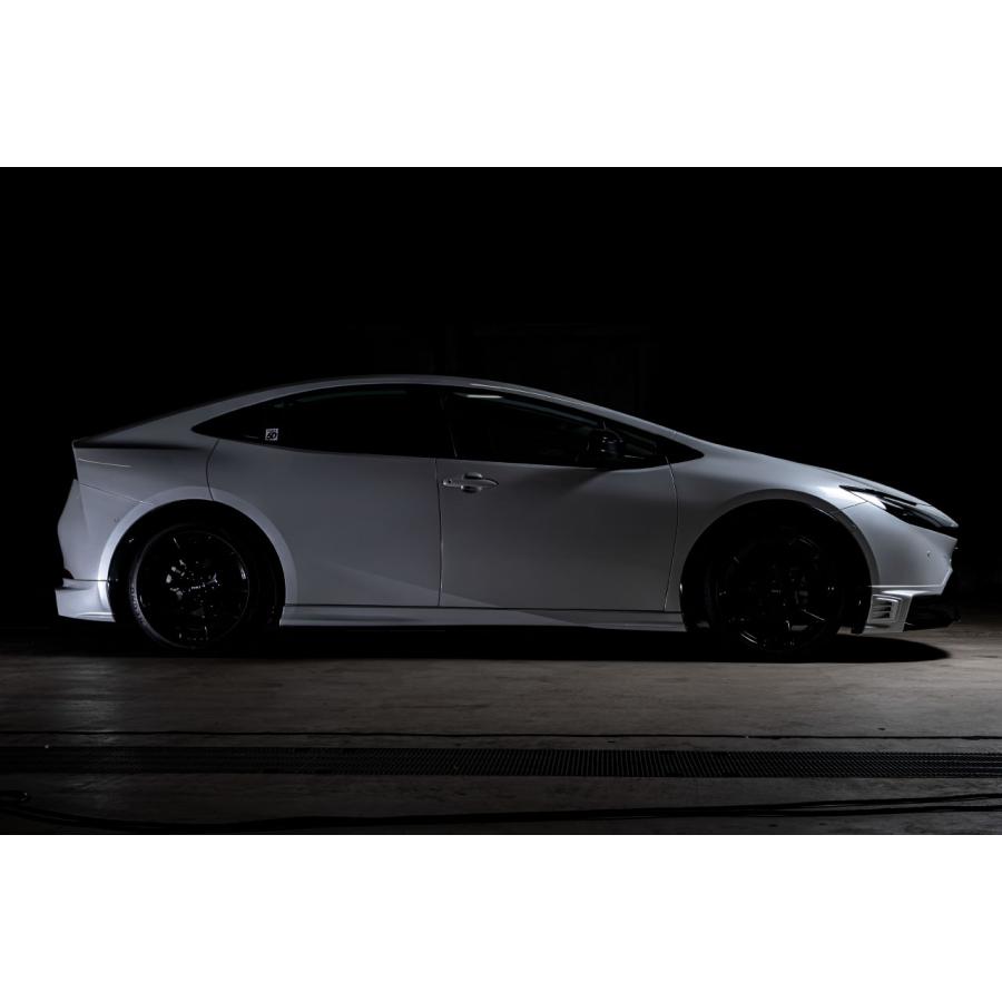 TOM'S（自動車用品） TOM'S サイドステップ 素地 プリウス