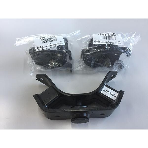 Y*y様 トヨタMR-2SW20用TRD強化エンジンマウント 4点セット TRD 強化エンジンマウント(フロント) トヨタ純正(リア) 3点セット