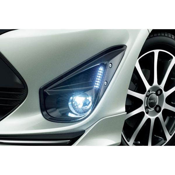 TRD フォグランプガーニッシュ (LED付) アクア NHP10 H29.6〜R3.7