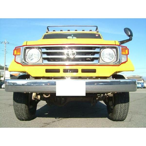 トヨタ ランクル 70 系 フロント 後期 グリル コーナー 左右 トヨタ ランクル 70 系 フロント 後期 グリル コーナー 左右