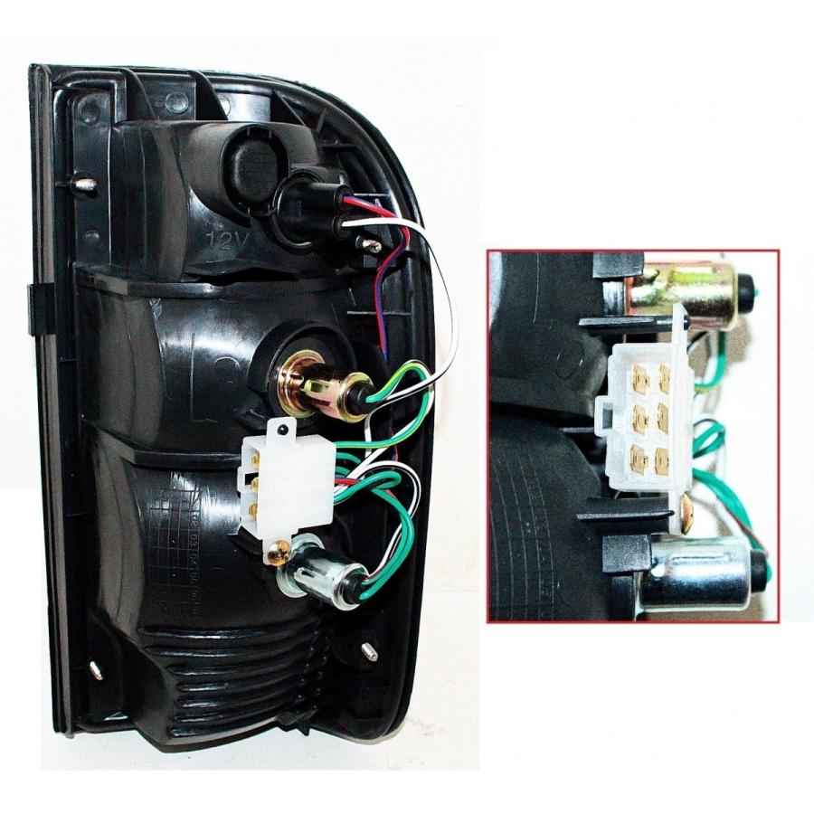 トヨタ ハイラックス スポーツ ピックアップ テールランプ LN165