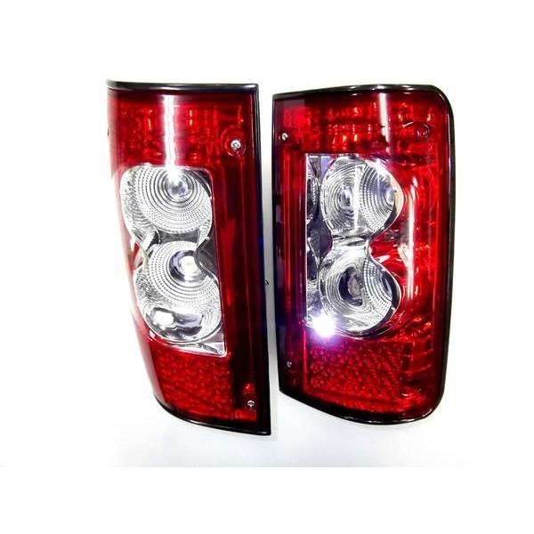 ハイラックス EXTキャブ テールランプ クリスタル LN160 LED コンビ