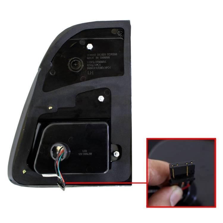 トヨタ ランクル100系 LEDテールライト左右セット イーグルアイ トヨタ ランクル100系 LEDテールライト左右セット イーグルアイ