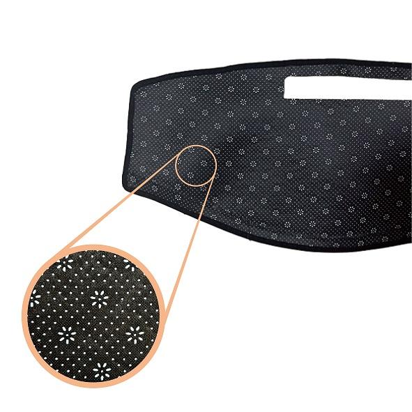 TOYOTAハイラックスサーフ185 ダッシュボードマット 黒【中古・お買得品】 トヨタ ハイラックスサーフ 180 185 ダッシュボード カバー