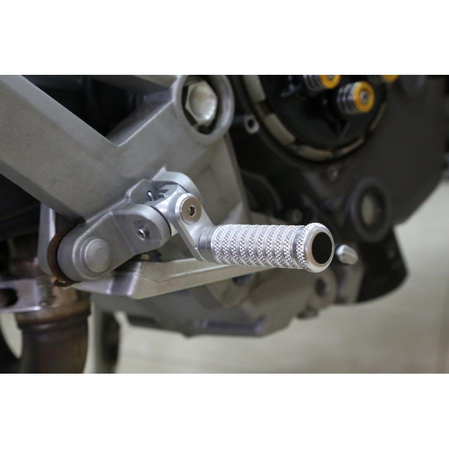 YAMAHA MOXF6 フットペダル付き YAMAHA MOXF6 フットペダル付き YAMAHA MOXF6 フットペダル付き