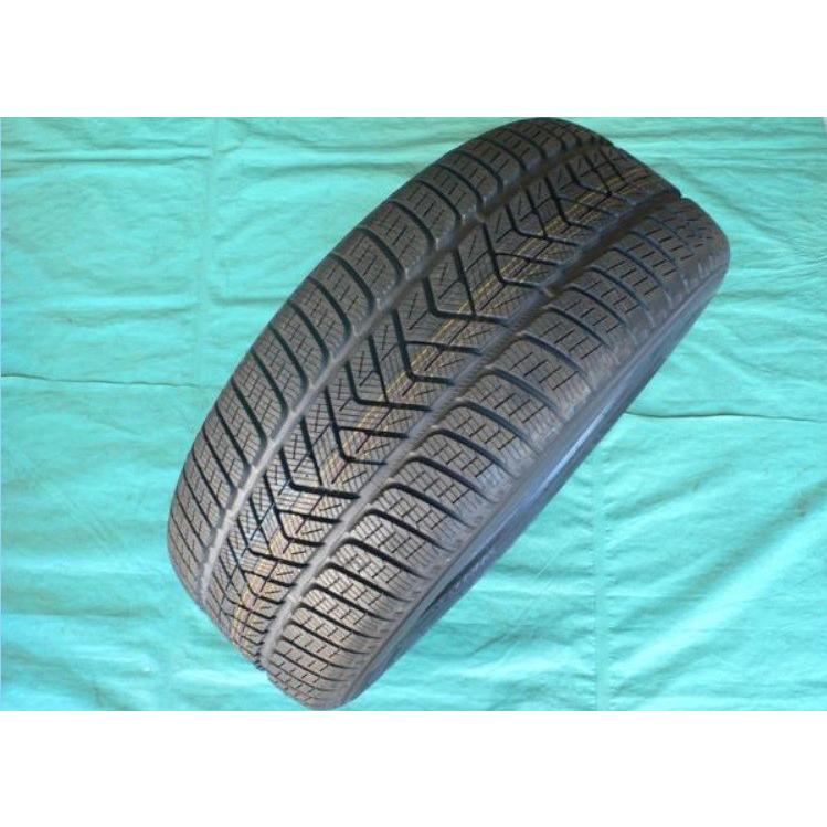 PIRELLI（ピレリ） スタッドレス 255/55-18&MOTECグレン BMW・X5用 
